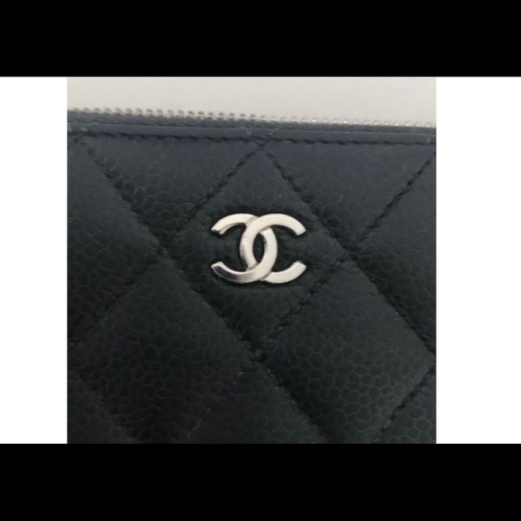 Chanel Zip Around Wallet - Picture 5 of 5